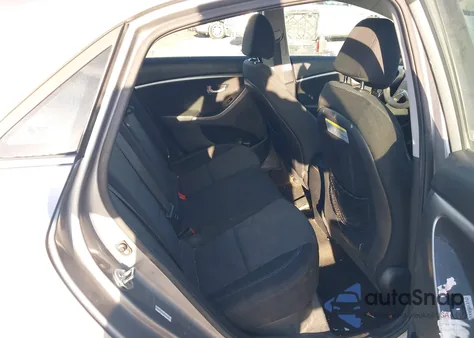 2013 Hyundai Elantra Gt z USA, uszkodzony, nr VIN KMHD35LE8DU090361